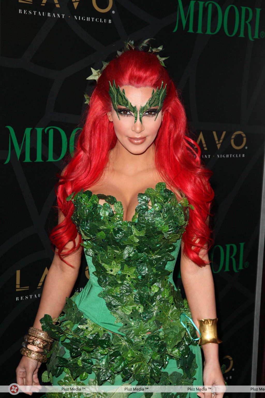 Kim Kardashian hosts the Midori Melon Green Halloween Party | Picture 113384